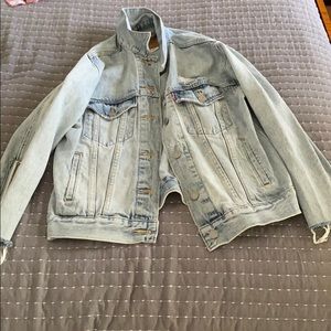 Levi’s womens denim jacket